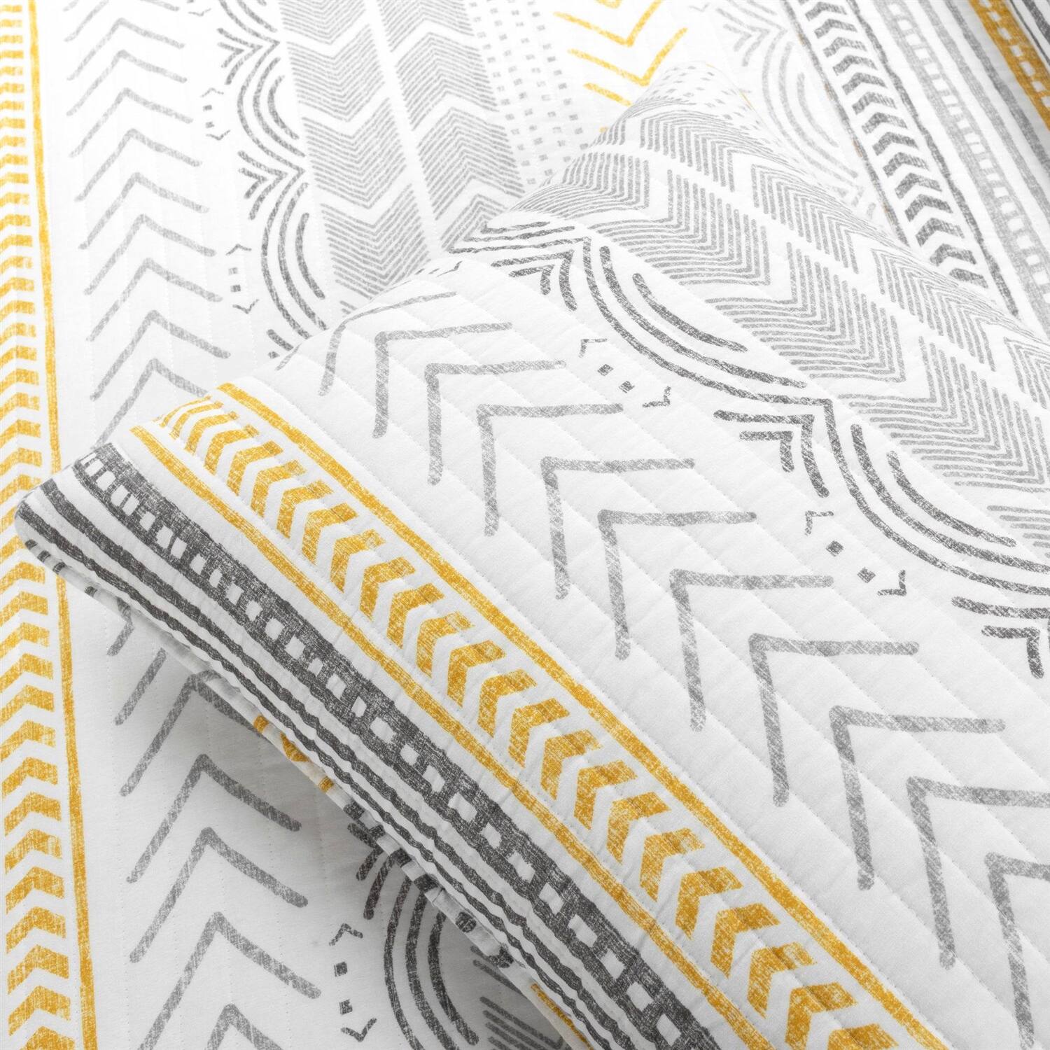 Left. Hivvago - Full/Queen Scandinavian Grey/Yellow Reversible Cotton Quilt Set - Grey/Yellow.