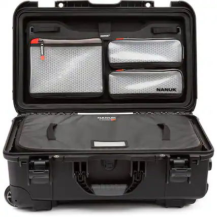 NANUK NANUK" NANUK I