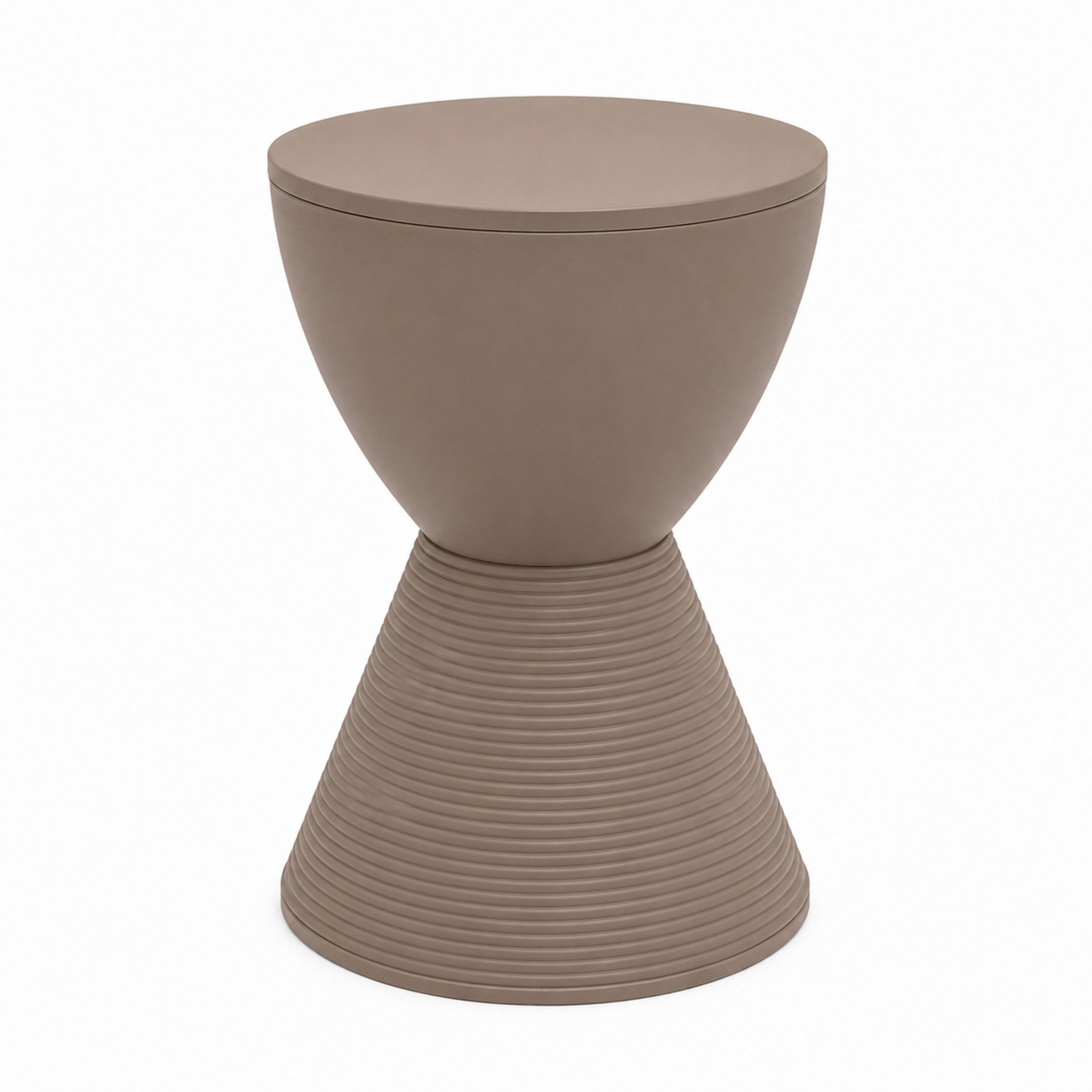 Taupe