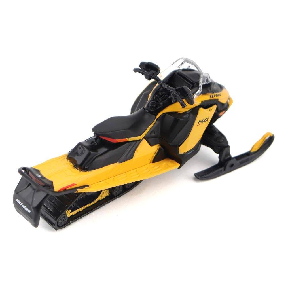 ski-doo MXZ
