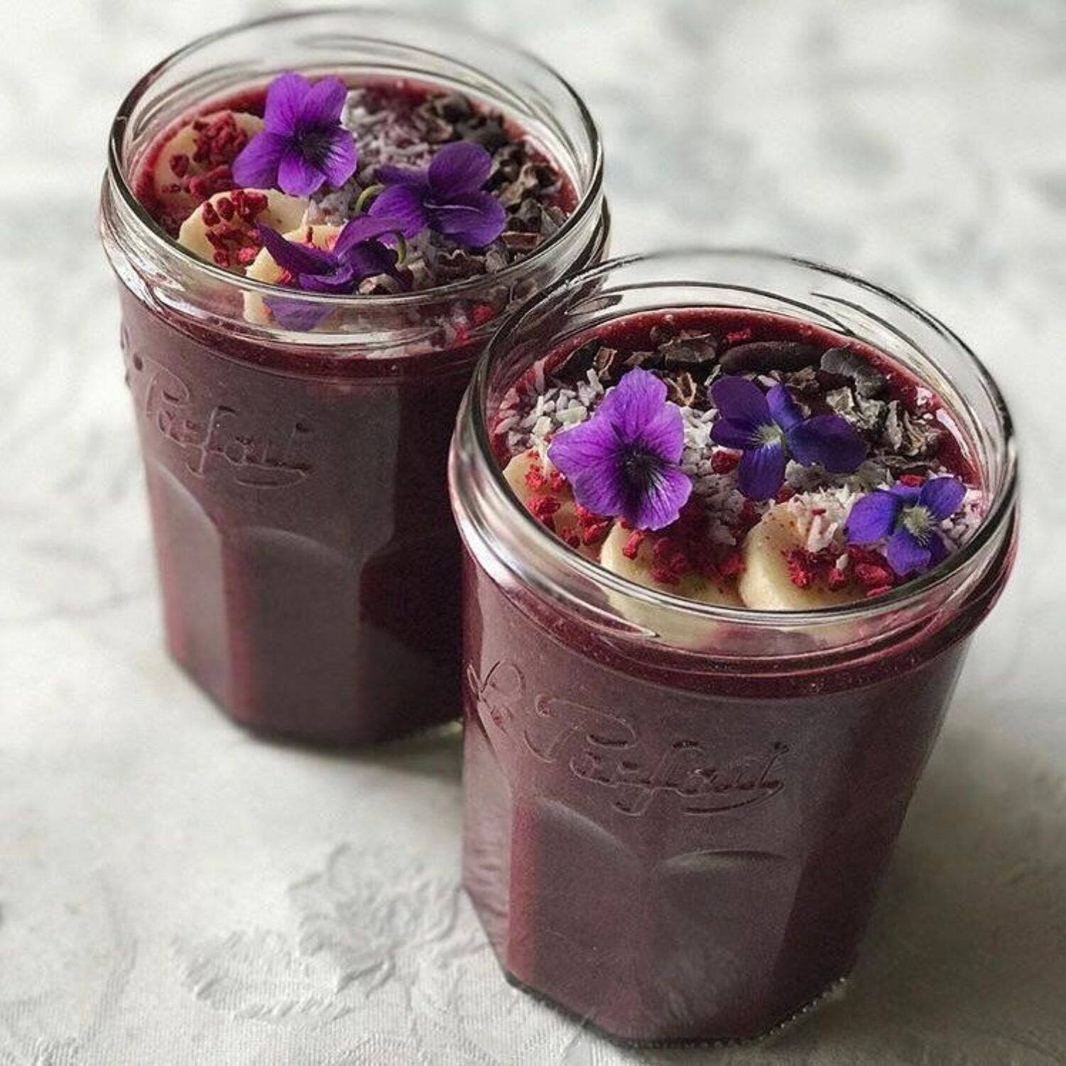 Alt View 2. Le Parfait - Jam Jar - 385ml Faceted French Glass Jelly Jar w/Twist Lid, Berry, 13oz (Pack of 6).