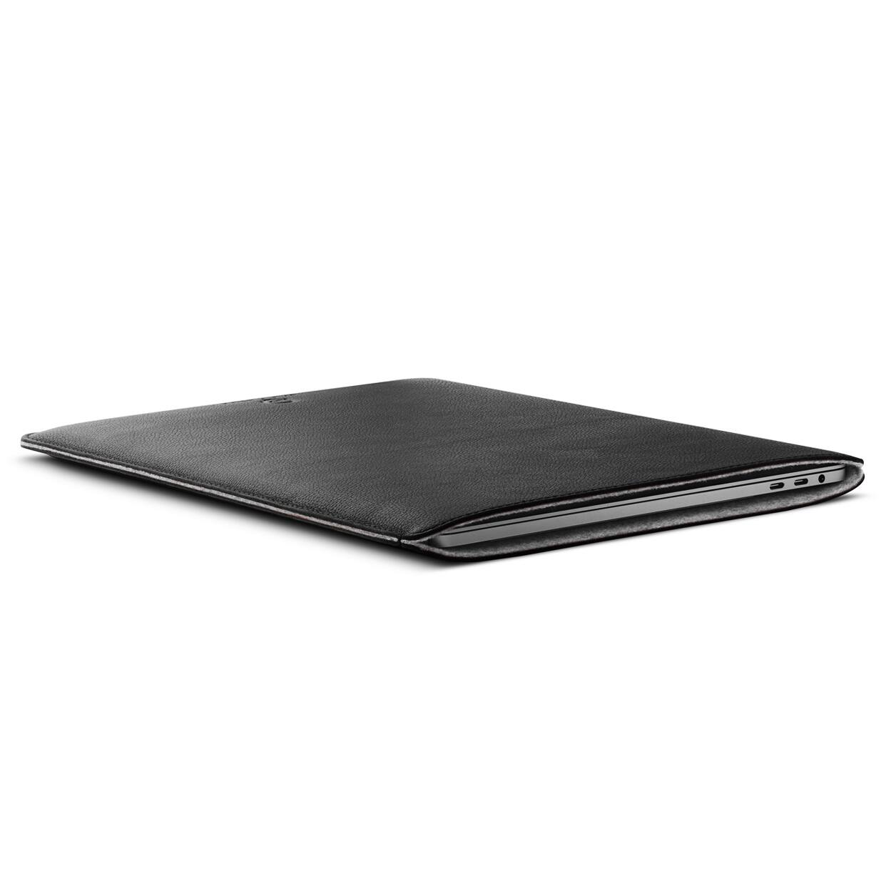 Alt View 1. Woolnut - Woolnut Leather Sleeve for 15-inch MacBook Pro|Full-grain leather - , - Black.