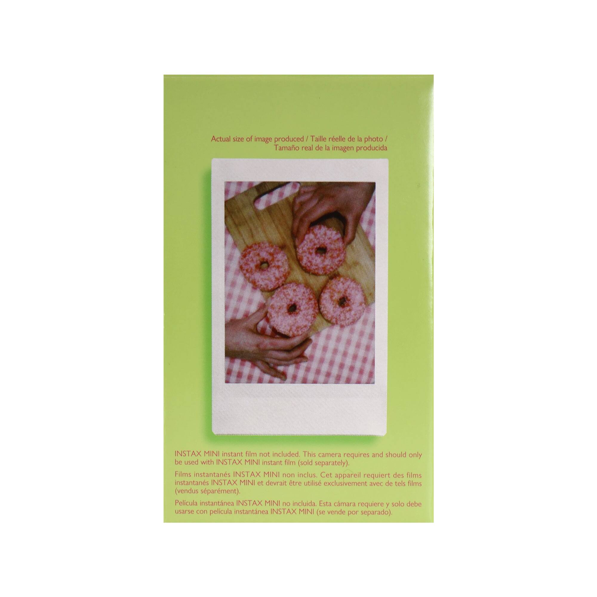 Actual size of image produced / Taille réelle de la photo / Tamaño real de la imagen producida

INSTAX MINI instant film not included. This camera requires and should only be used with INSTAX MINI instant film (sold separately)
Films instantanés INSTAX MINI non inclus. Cet appareil requiert des films instantanés INSTAX MINI et devrait être utilisé exclusivement avec de tels films (vendus séparément)
Película instantánea INSTAX MINI no incluida. Esta cámara requiere y solo debe usarse con película instantánea INSTAX MINI (se vende por separado)