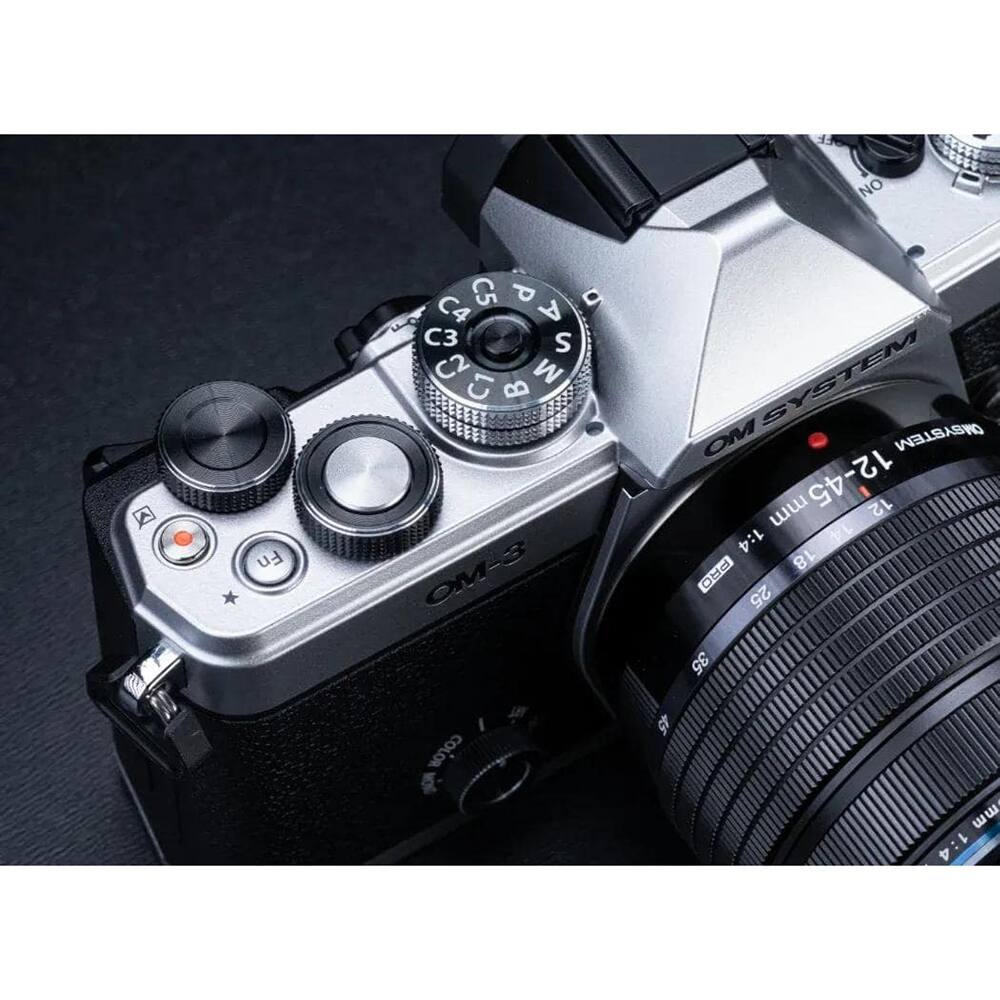 NO  
Fn C4 C5 P C A 3 S C2 M C1  
OM-3 SYSTEM  
OM SYSTEM  
mm 12-45 12 1:4  
1214  
18 PAO 25 35 COLOR 45  
1:4
