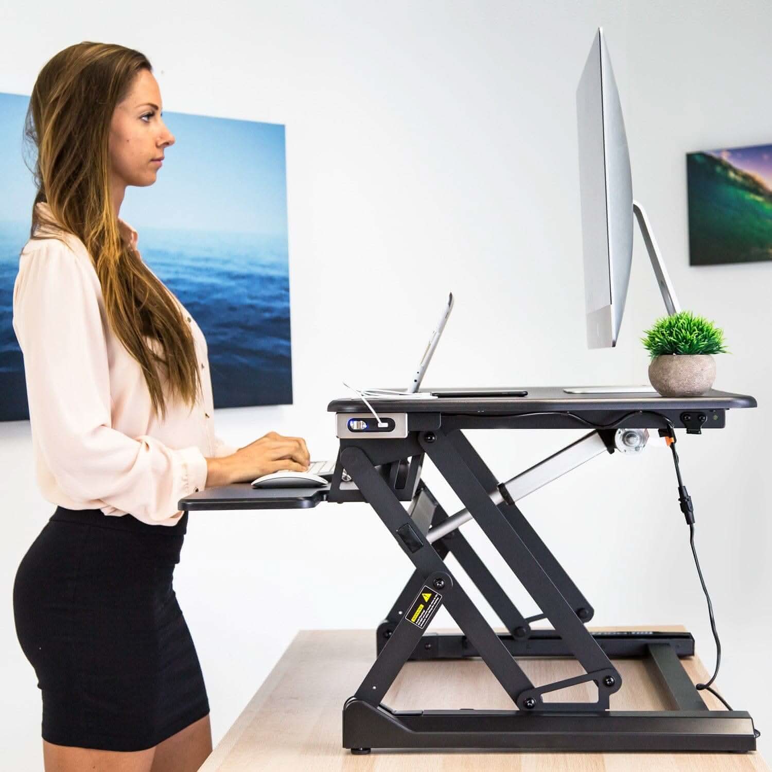 Angle. Mount-It! - Electric Sit-Stand Desk Converter with One-Touch Height Adjustment and Spacious Work Surface - Black.