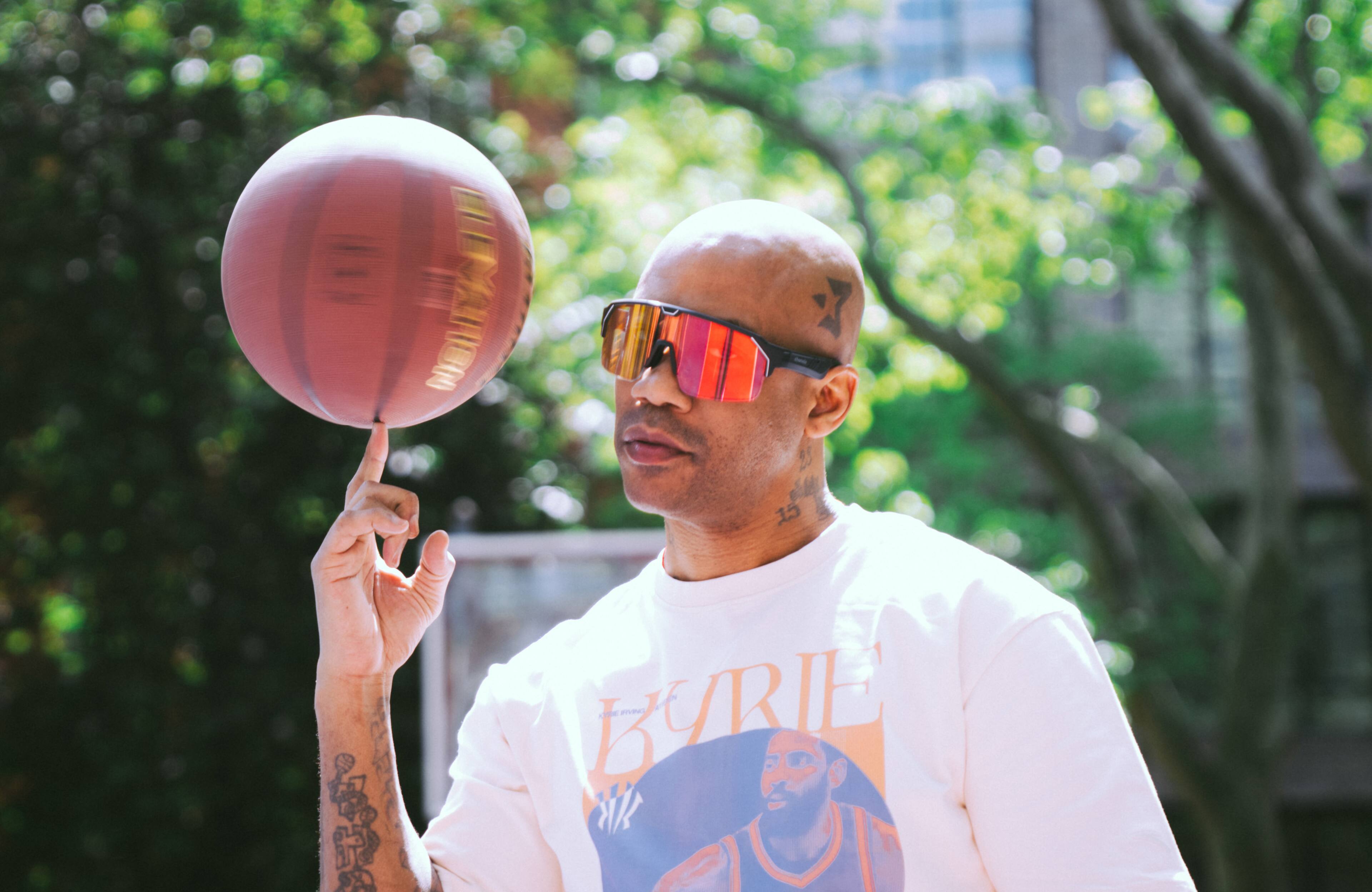 The text on the image reads: "BRYIE"