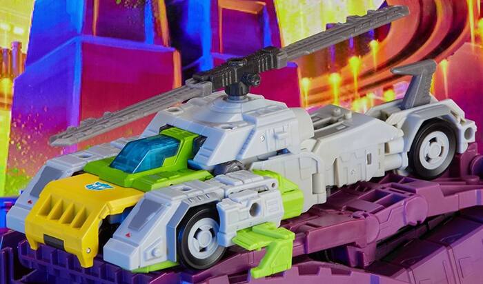 Alt View 7. Transformers - Autobot Springer | Transformers Generations Legacy Wreck N Rule Collection.