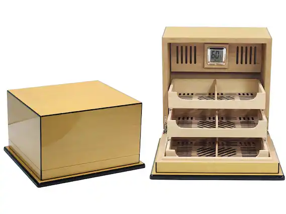 Front. Prestige - Elevate (Pear Wood) Cigar Humidor - Pear Wood Lacquer Finish.