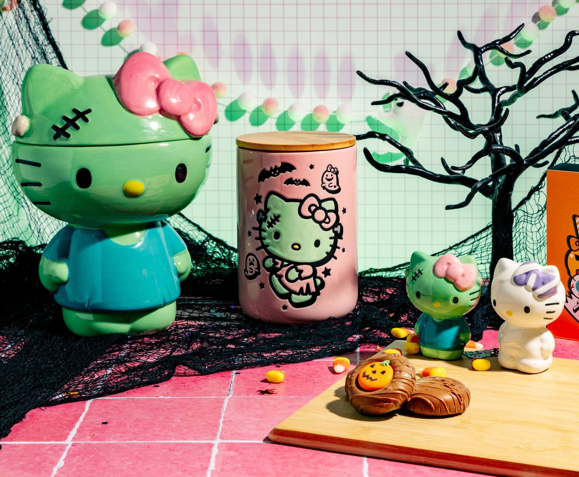Alt View 6. Silver Buffalo - Sanrio Hello Kitty Frankenkitty 6.5-Inch Ceramic Snack Jar With Bamboo Lid - Pink.