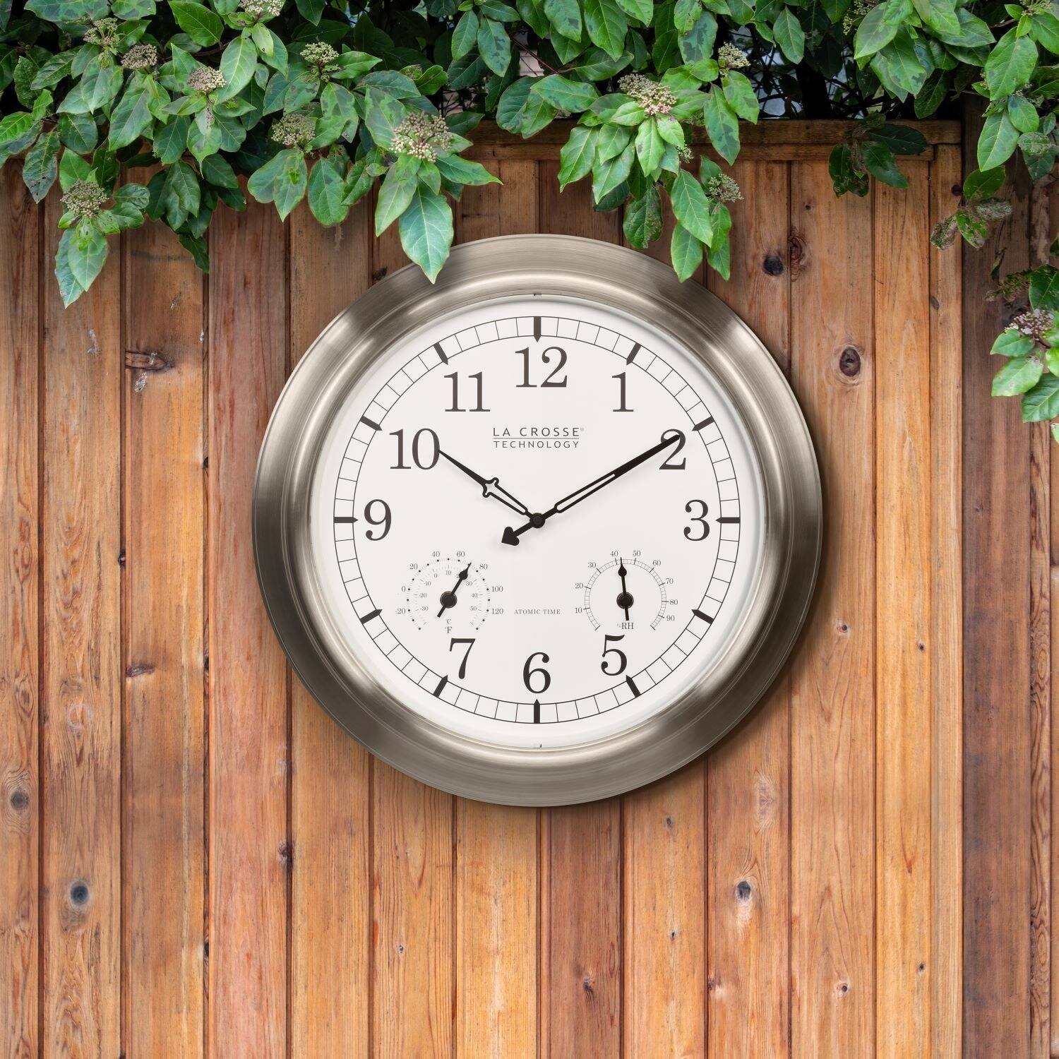 12 11 1 LA CROSSE TECHNOLOGY 10 9 - - an - : - a - + ... KE 2 - - : - !   | .... - 201 F 7 6 5 2 3  2e - - 

Corrected text:
12 11 1 LA CROSSE TECHNOLOGY 10 9 - - an - : - a - + ... KE 2 - - : - !   | .... - 201 F 7 6 5 2 3  2e - -