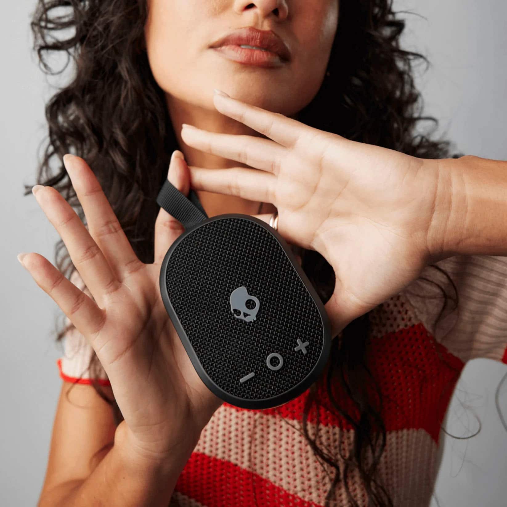 Left Zoom. Skullcandy - Ounce+ Wireless Speaker - Black.