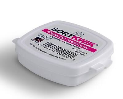 Sure, here is the corrected and grouped text from the image:

---

**SORTKWIK Hygienic Moistener**

**Net 1 fl oz (30 ml)**

**For a fresh, clean contact lens**

**Avoid Bbomiston With Contact**

**10400 Eyes AIN 55420**

**Hygienic Moistener**

**For a fresh, clean contact lens**

**Avoid Bbomiston With Contact**

**10400 Eyes AIN 55420**

**Made in USA**

**AM 55420**

**084417**

**10400**

---

This text is grouped and corrected based on the information visible in the image.