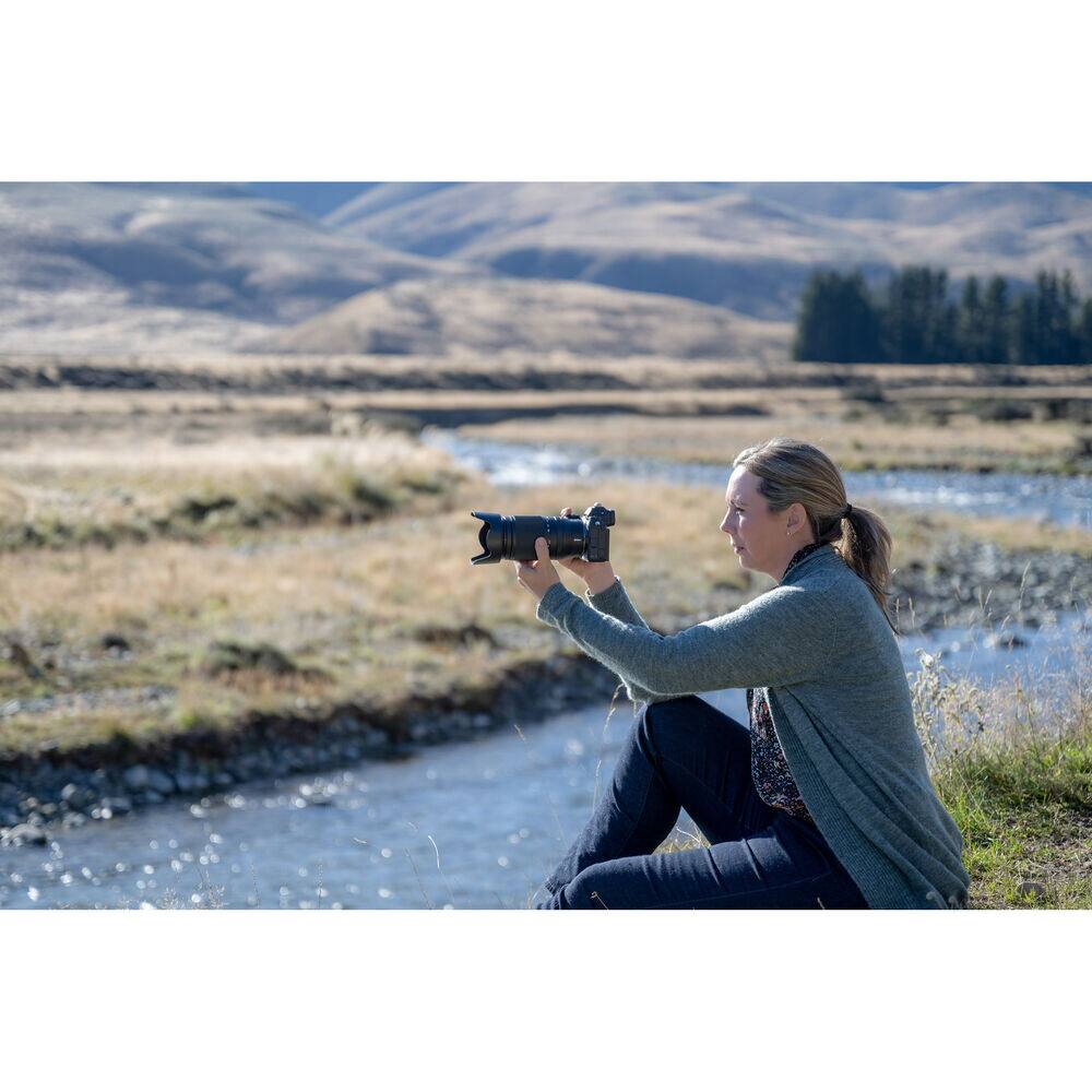 Alt View 5. Nikon - Nikon - NIKKOR Z 70-180mm f/2.8 Standard Zoom Lens for Z Mount Cameras (20120) - Bundle - Black.