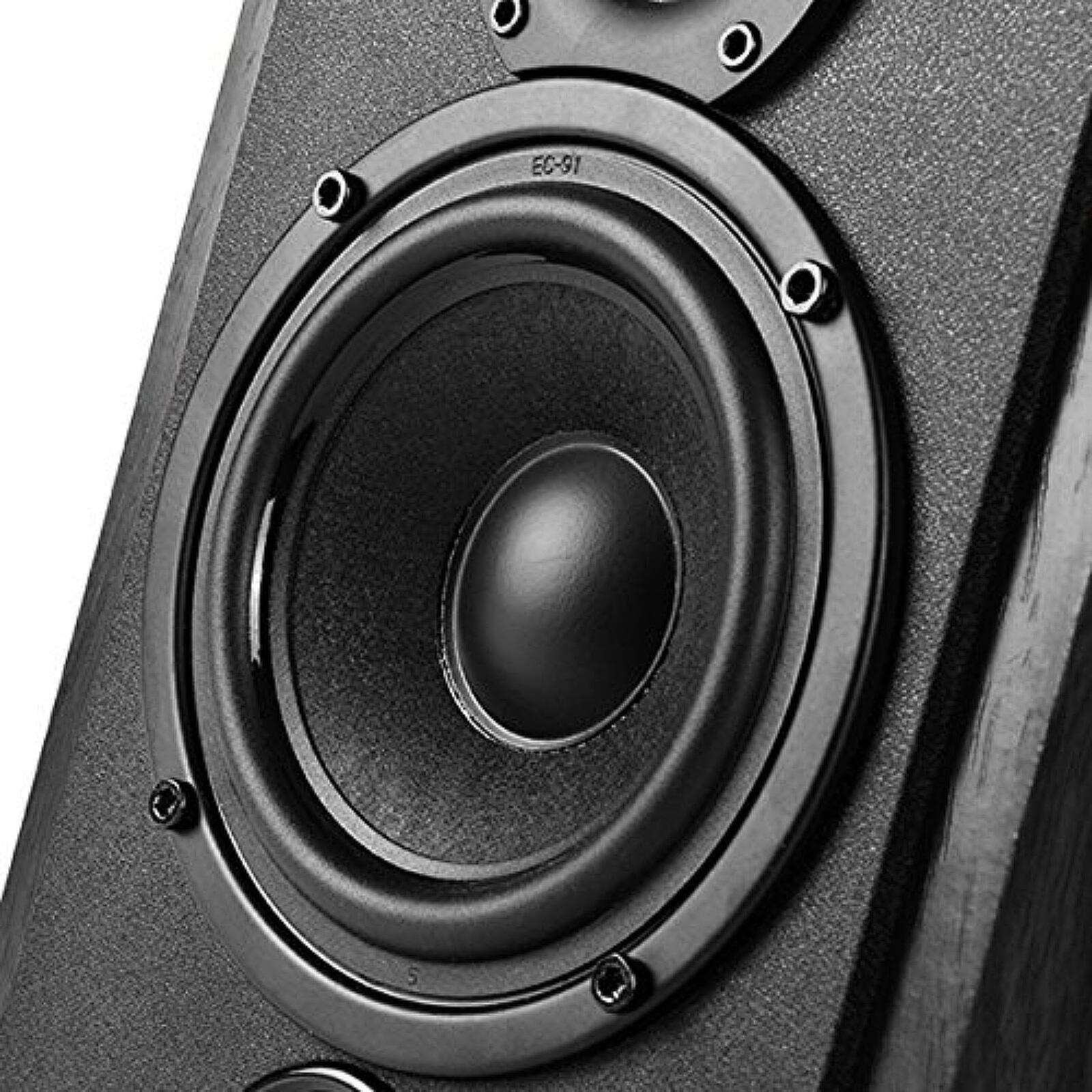 Left. Edifier - Edifier R1700BT Active Bluetooth Bookshelf Speakers Near-field Studio Monitors Speakers 2.0 Setup - Black.