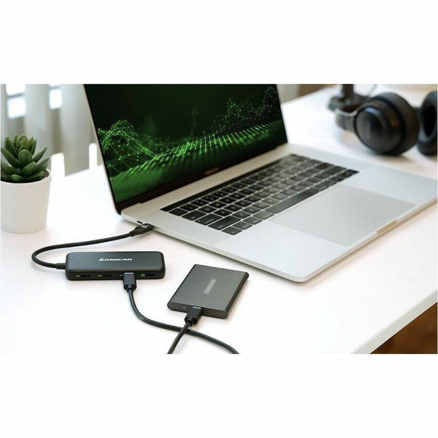 Alt View 4. IOGEAR - IOGEAR 4 Port USB-C Hub - USB Type C - Up to 10 GB/s - For Solid State Drive, Hard Drive, Smartphone, Card Reader - Unknown.