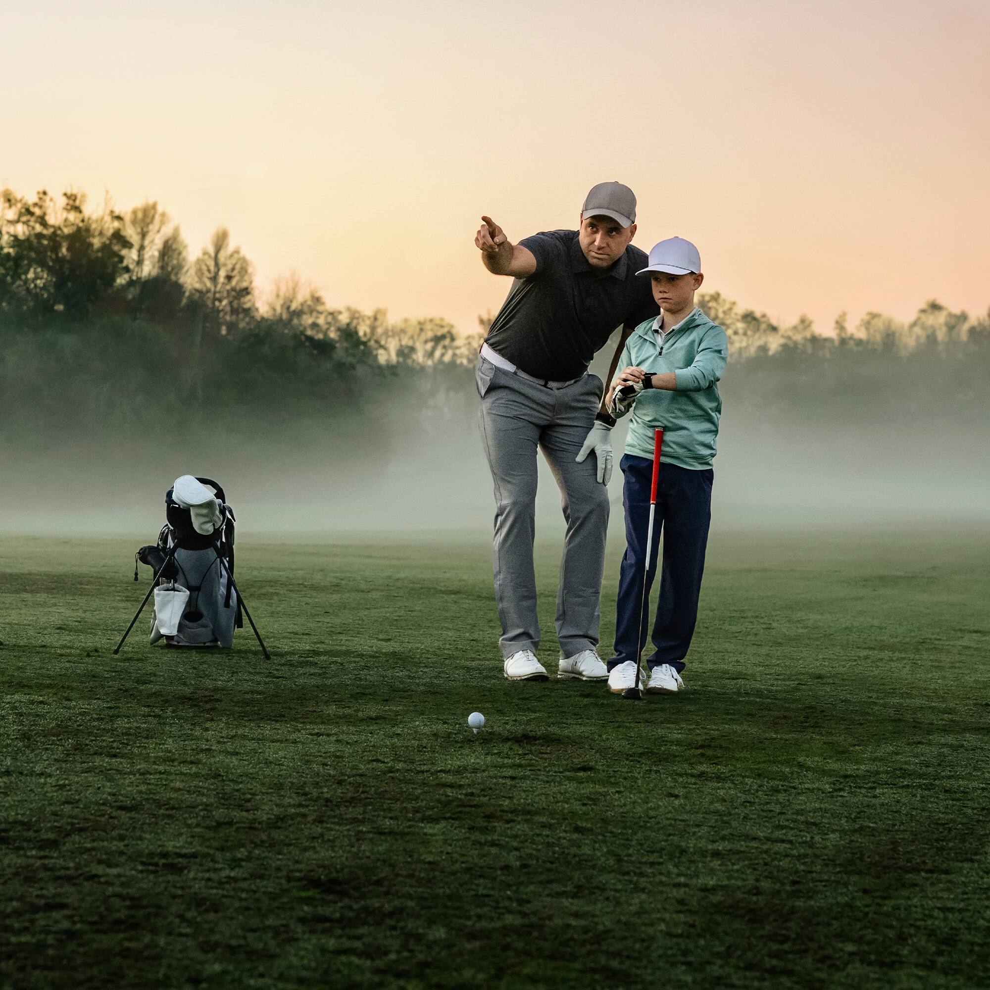 Alt View 5. Garmin - Garmin Approach J1 Junior GPS Golf watch - Cloud Blue with Black band - Black.