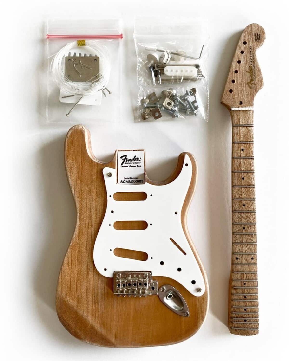Axe Heaven - Fender Stratocaster Build Your Own Miniature Guitar Replica Collectible Model Kit FG-570 - COLLECTABLES - Multicolor