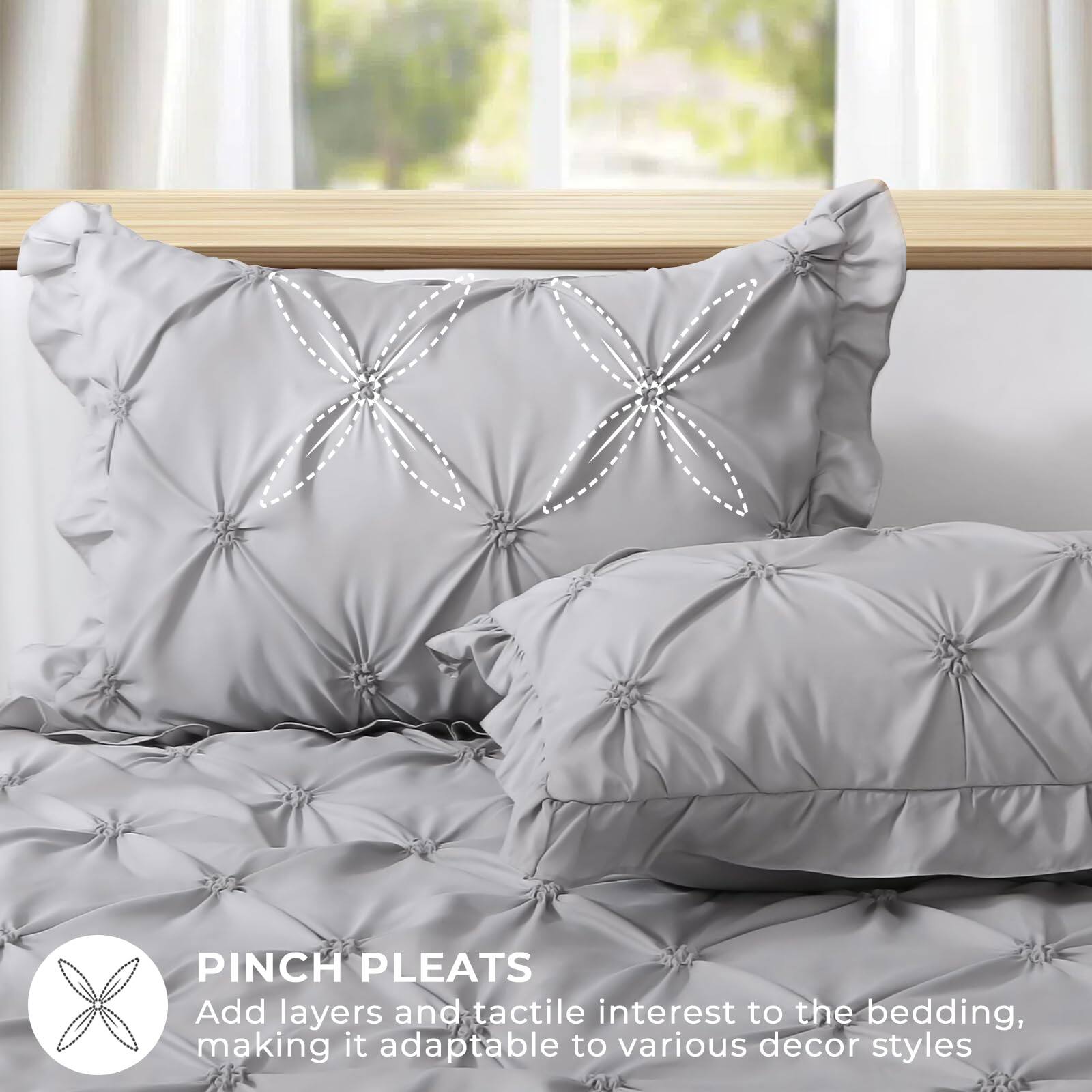 PINCH PLEATS  
Add layers and tactile interest to the bedding, making it adaptable to various decor styles