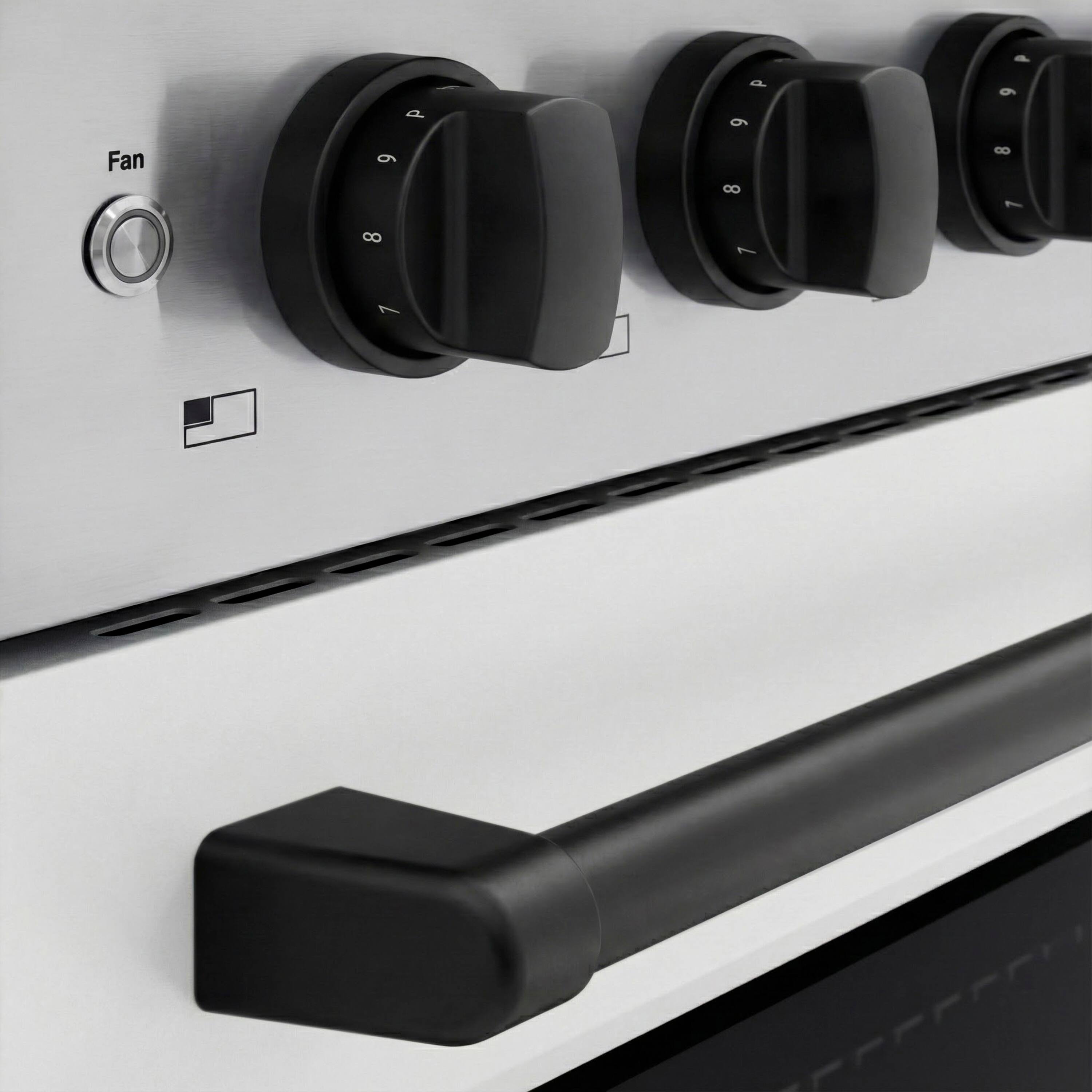 Alt View 6. ZLINE - Autograph 30 in. 4.2 cu. ft. Paramount Freestanding Induction Range with 4 Burners and Black Accents with White Door - Matte White.