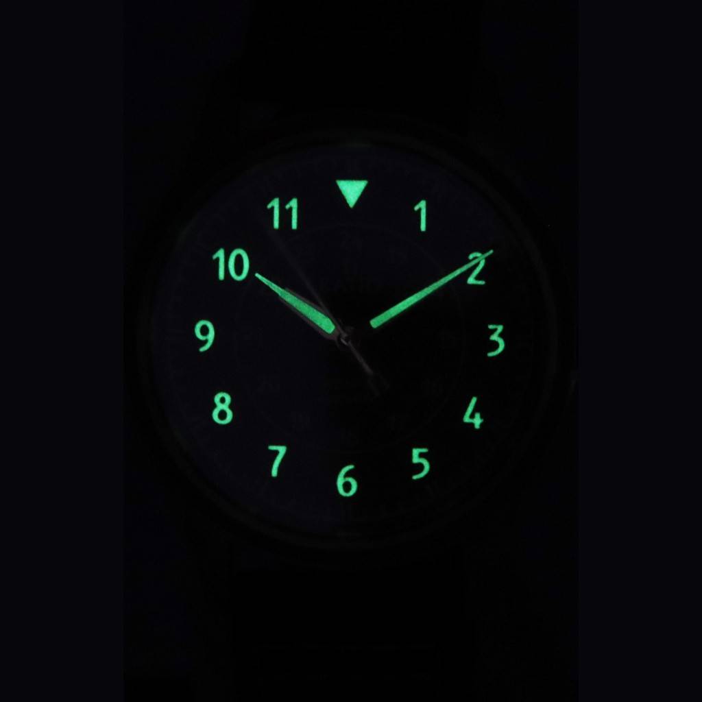 Angle. RATIO - Skysurfer Pilot Black Sunray Dial Leather Automatic RTS314 200M Men's Watch - Black.