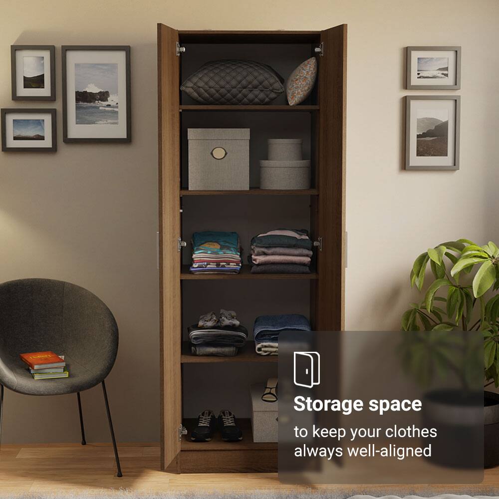 Storage space  
to keep your clothes always well-aligned