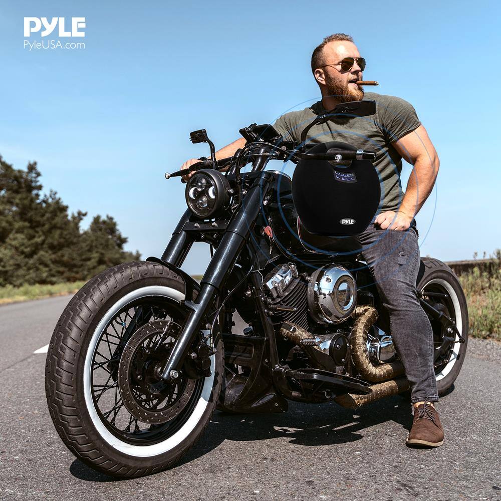 PYLE  
PyleUSA.com  

MLCCE  
SELE  
PYLE