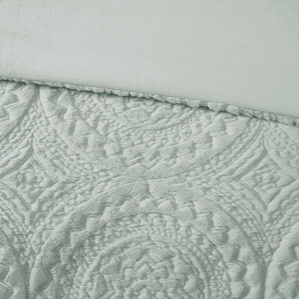 Alt View 5. Gracie Mills - Gracie Mills Blum Faux Fur Medallion Comforter Set - Aqua.