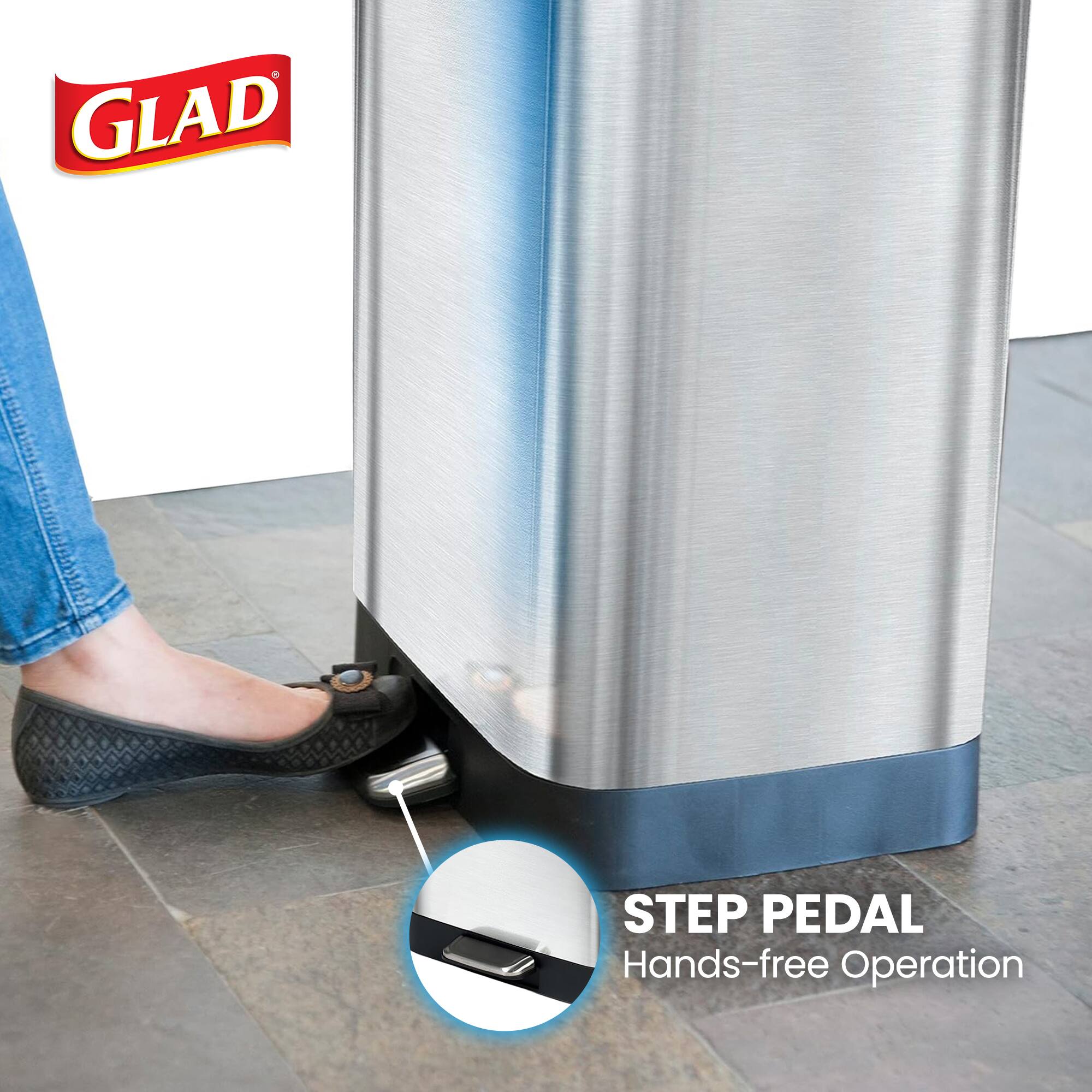 GLAD STEP PEDAL  
Hands-free Operation