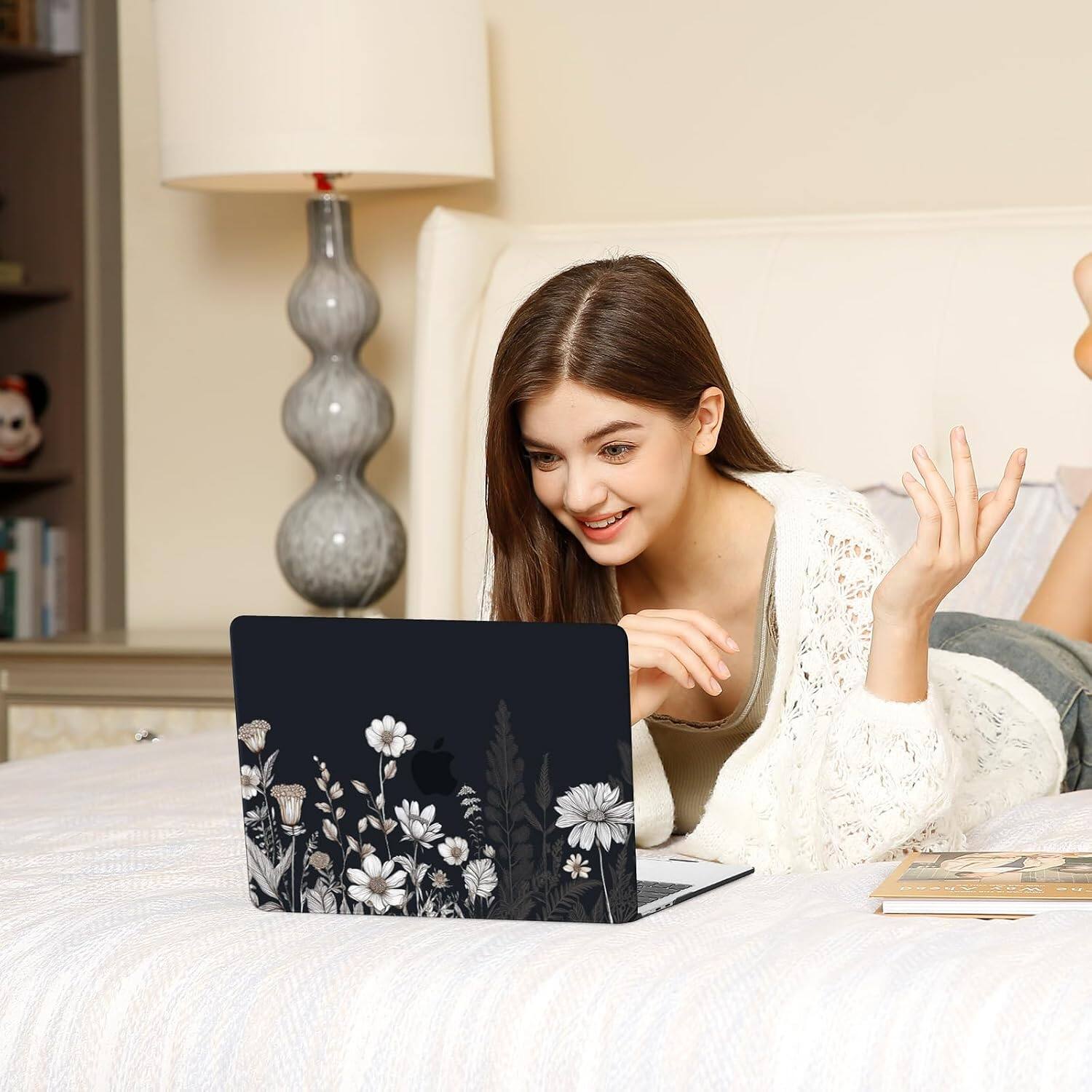 Alt View 2. mosiso - For MacBook Air 13 inch Case 2026-2022 M5 A3449 M4 A3240 M3 A3113 M2 A2681, Pattern Case&Keyboard Cover&Screen Film - H874.