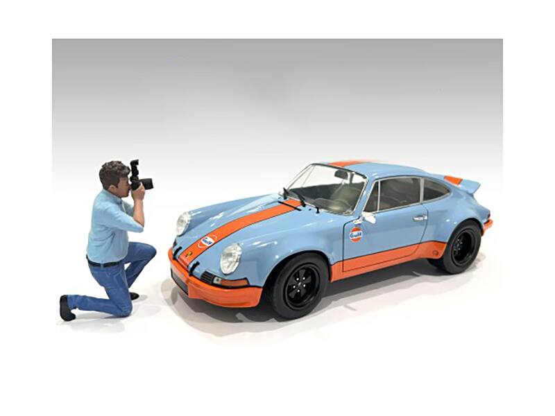 Alt View 5. American Diorama - "Photographers" 6 piece Figure Set for 1/18 Scale Models by American Diorama.