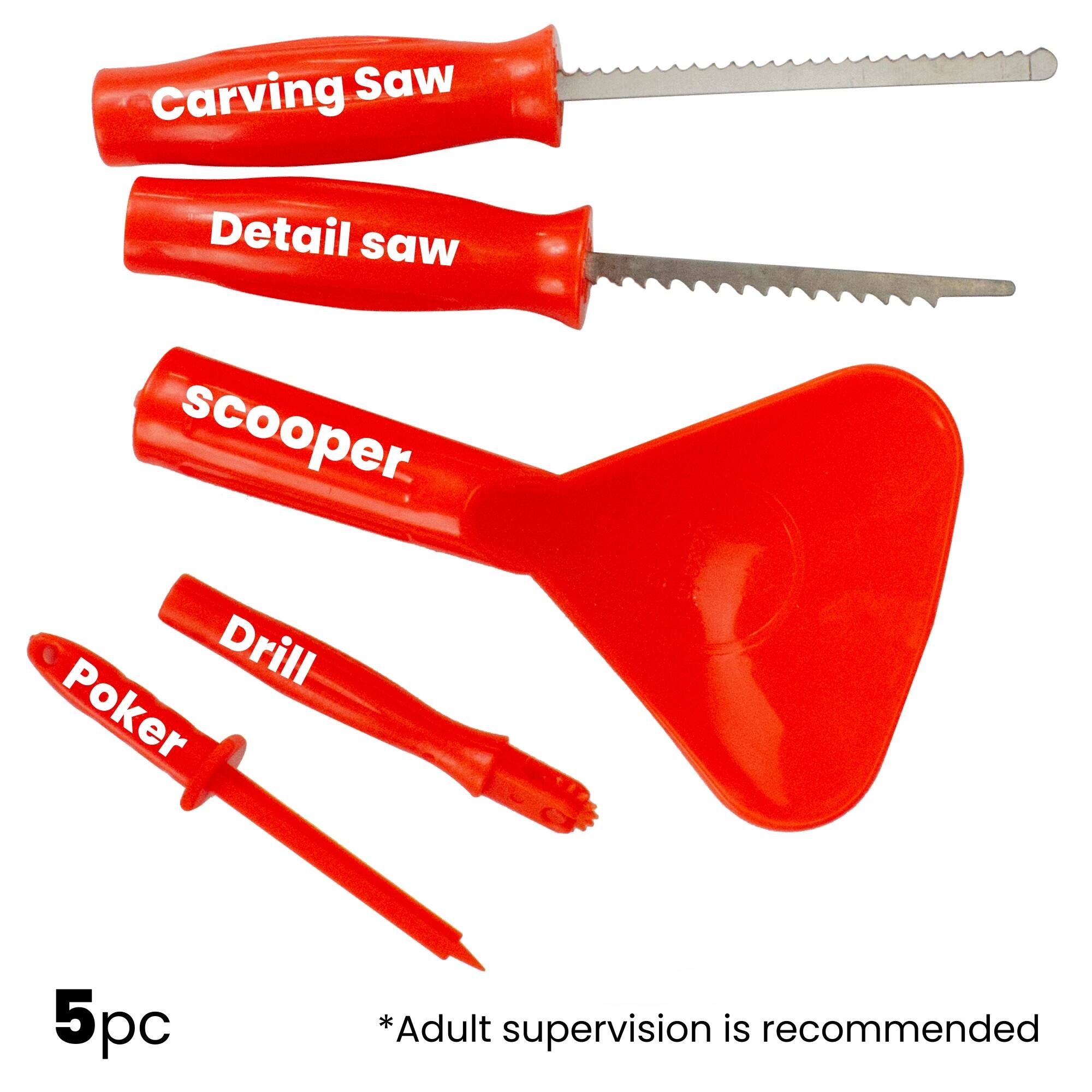Carving Saw  
Detail Saw  
Scooper  
Drill  
Poker  

5pc  

*Adult supervision is recommended