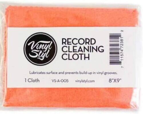 RECORD CLEANING CLOTH

Vinyl Styl

Lubricates surface and prevents build-up in vinyl grooves.

1 Cloth

VS-A-005

vinylstyl.com

8"X9"