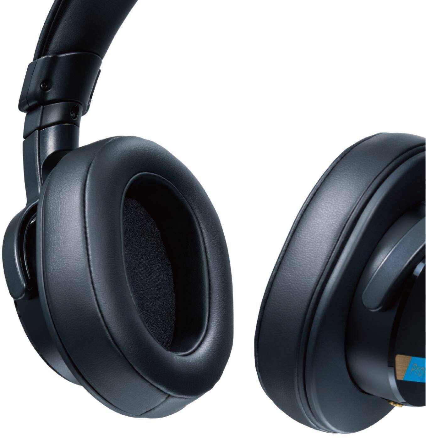 Alt View 3. Sony - Professional Reference Closed Monitor Headphones - Black.