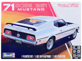 Level 4 Model Kit 1971 Ford Mustang Boss 351 1/25 Scale Model by Revell - White