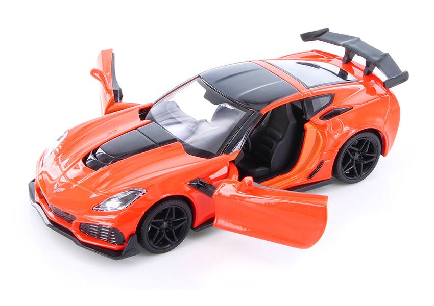 Alt View 1. Motormax - 2019 Chevrolet Corvette ZR1 Orange with Black Accents 1/24 Diecast Model Car by Motormax.