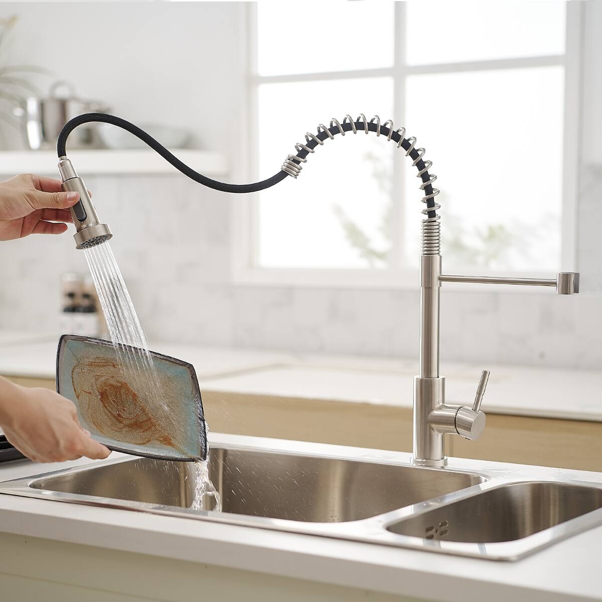Ropilly Commercial Kitchen Faucet with Pull Out Sprayer, Single Handle ...