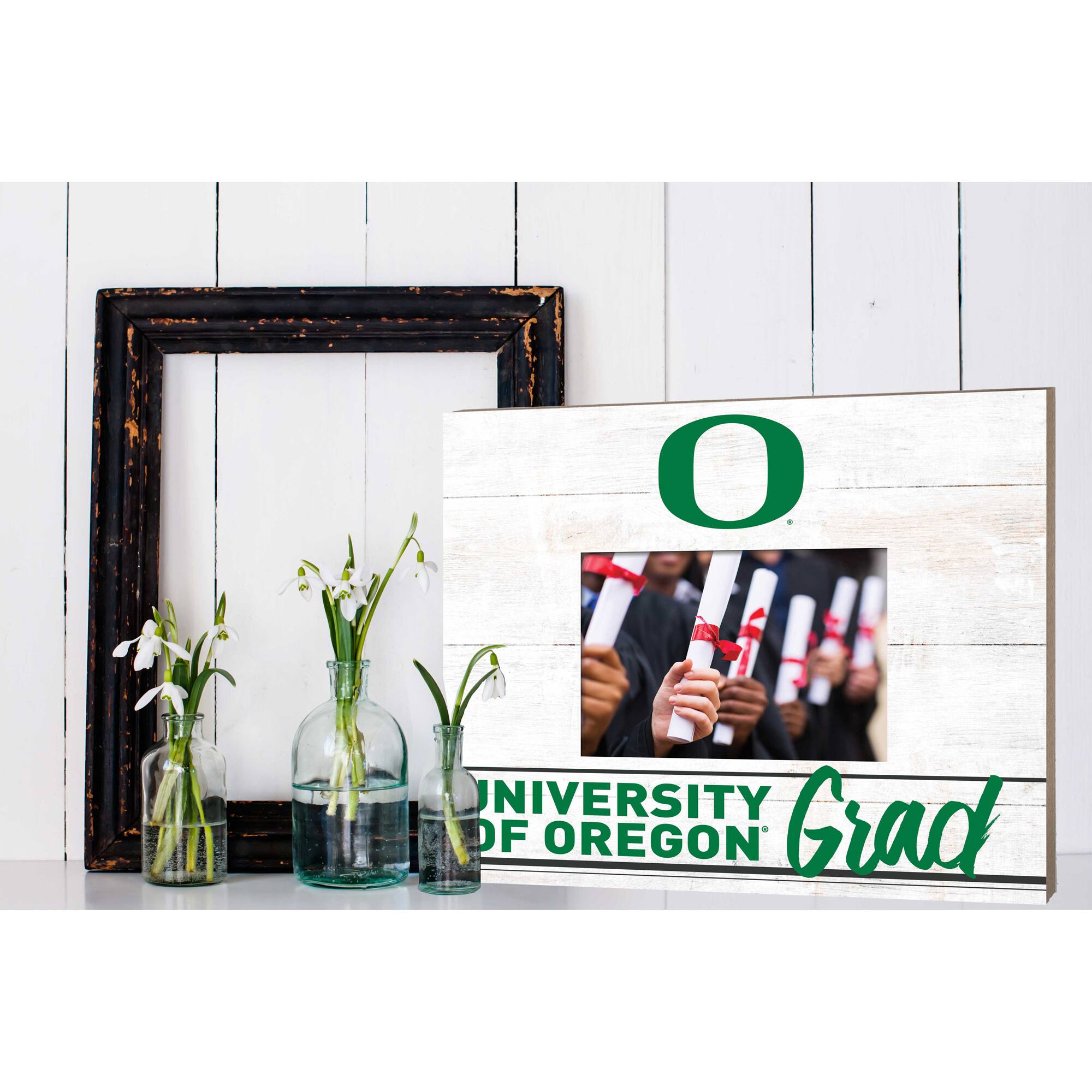 UNIVERSITY OF OREGON Grad
