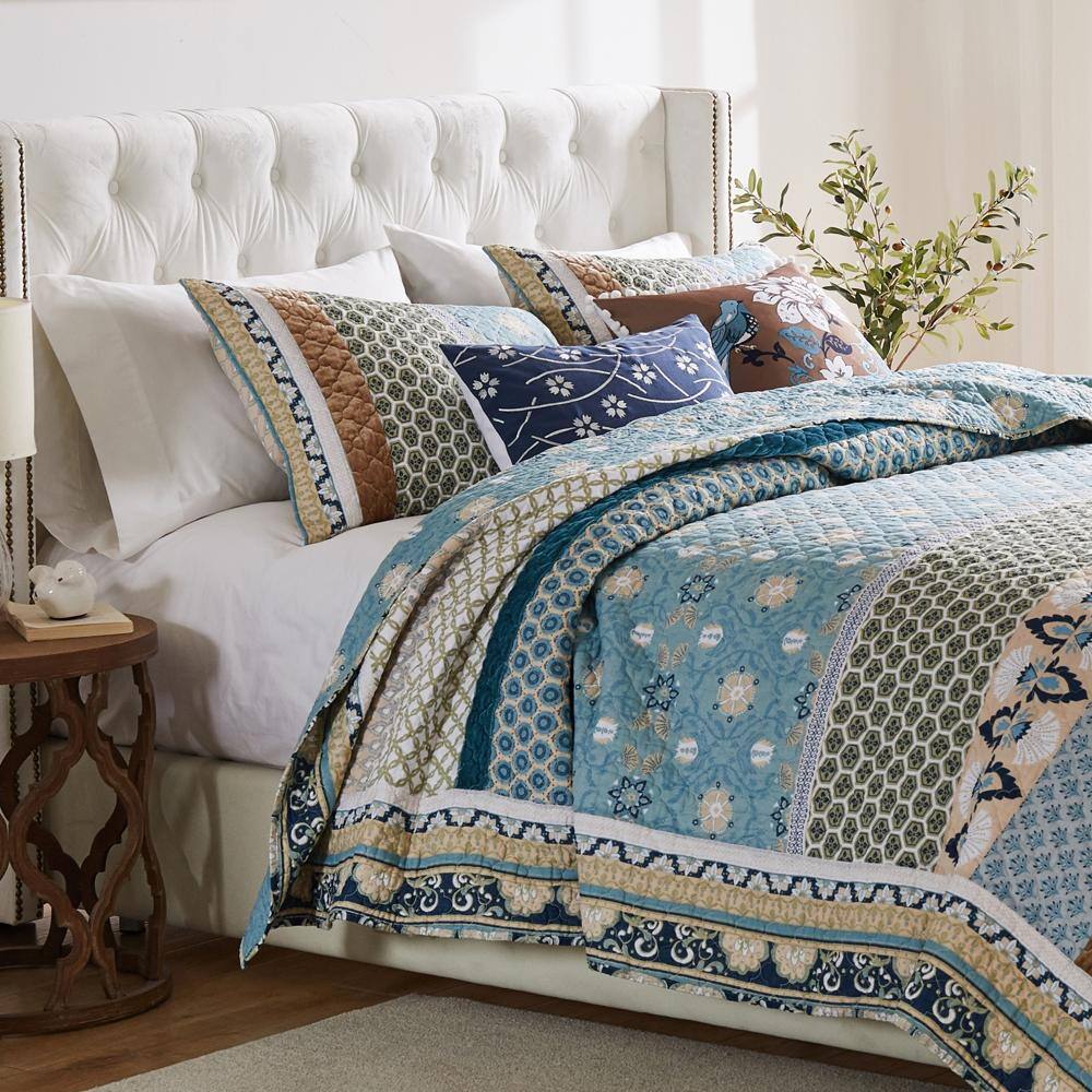 Alt View 4. Greenland Home Fashions - Greenland Home Fashions Thalia Stylized Florals and Geometric Prints Bohemian 3 Piece Quilt Set King/Cal King Blue - Blue.