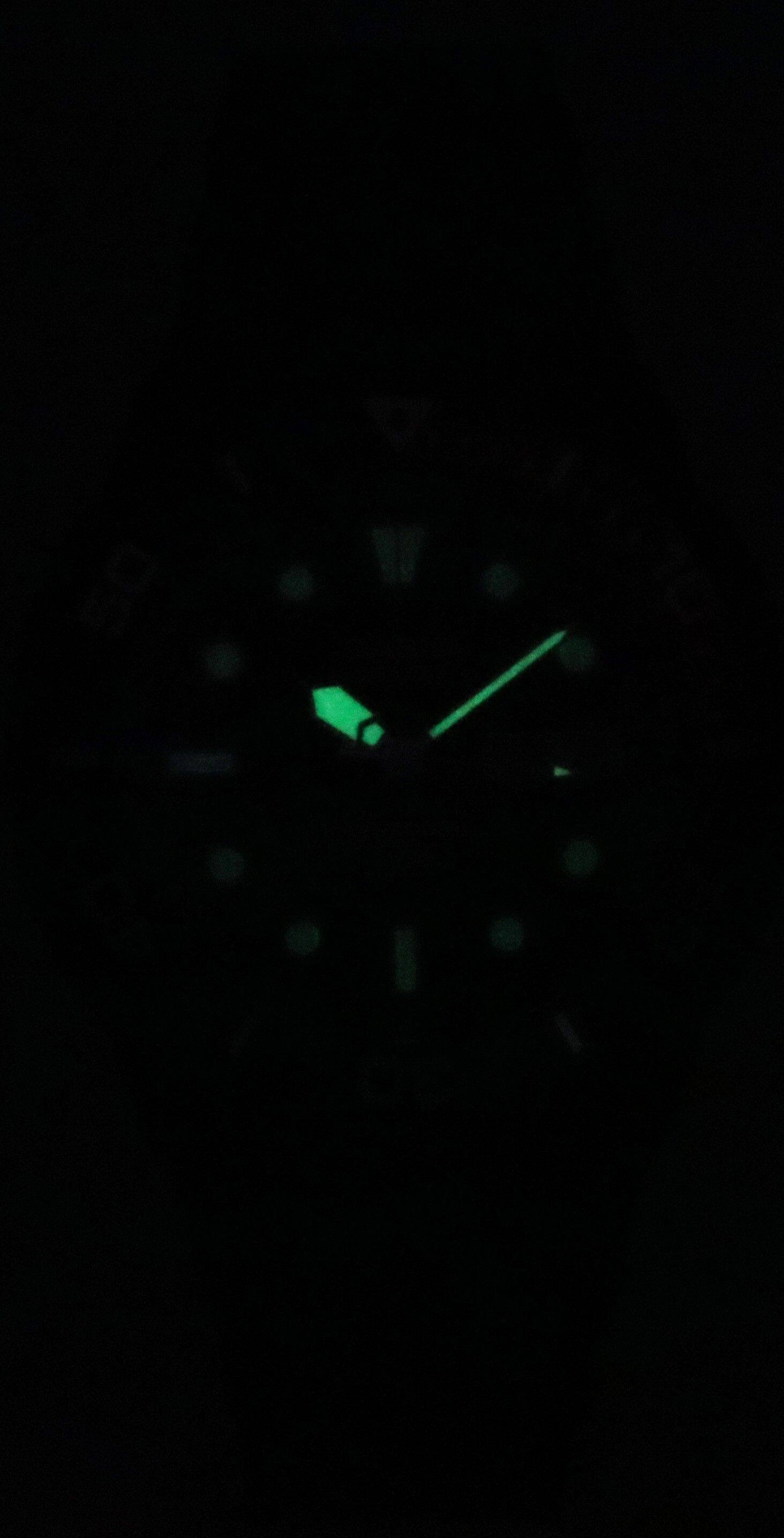 Angle. Casio - Analog Quartz MRW-230H-1E2V Mens Watch Rotating Pepsi Bezel Resin Strap Black Dial 100M - Black.