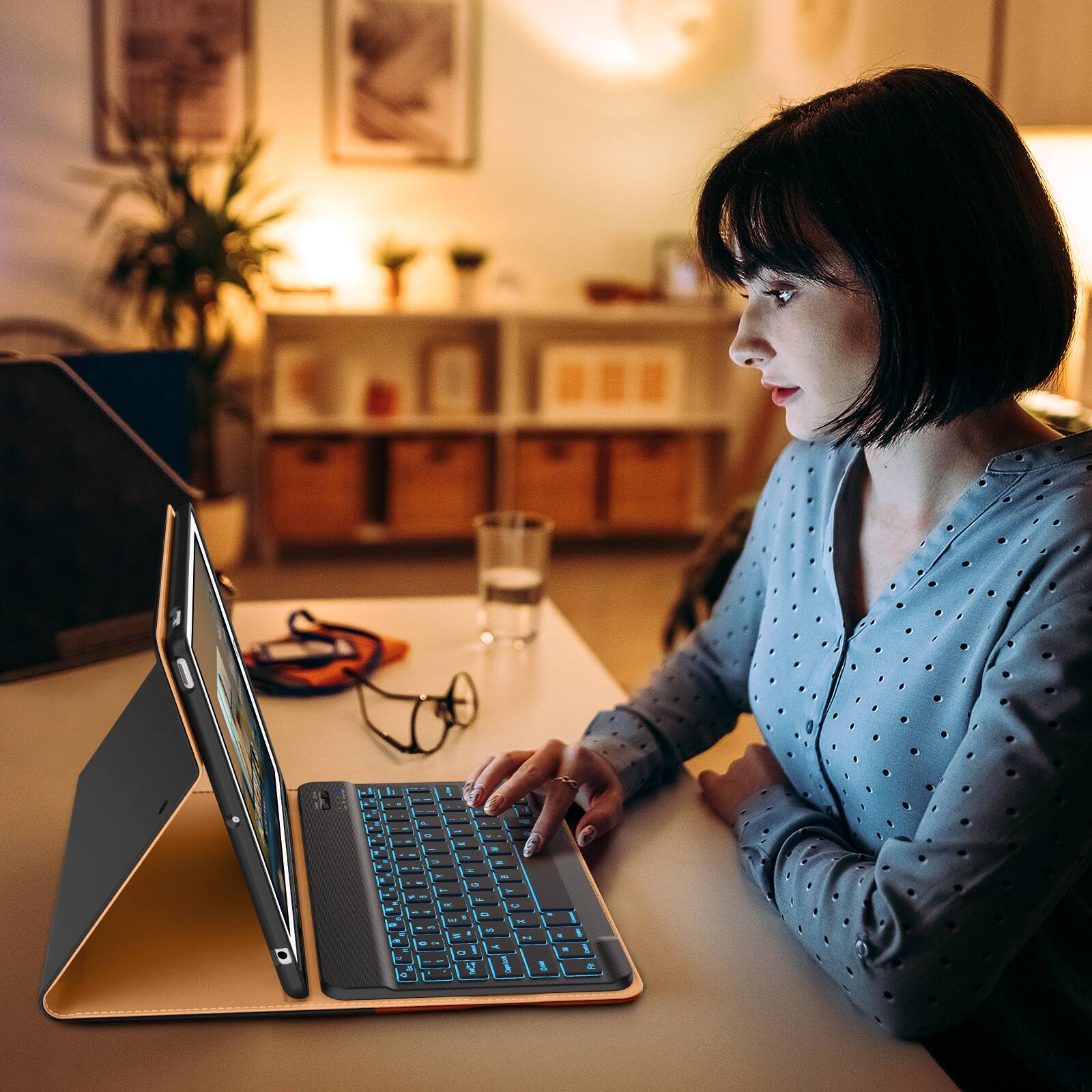 Alt View 3. DTTO - Case for iPad 10.2" (7th/8th/9th Gen) Case with Detachable Backlit Keyboard, Pencil Holder & Pocket - Black Brown.