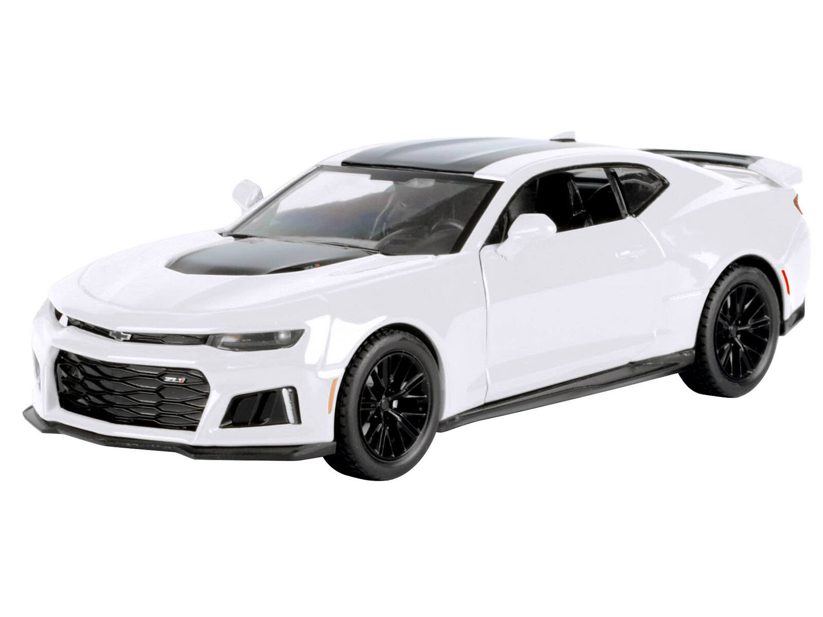 Alt View 3. Motormax - 2017 Chevrolet Camaro ZL1 White 1/24 Diecast Model Car by Motormax.