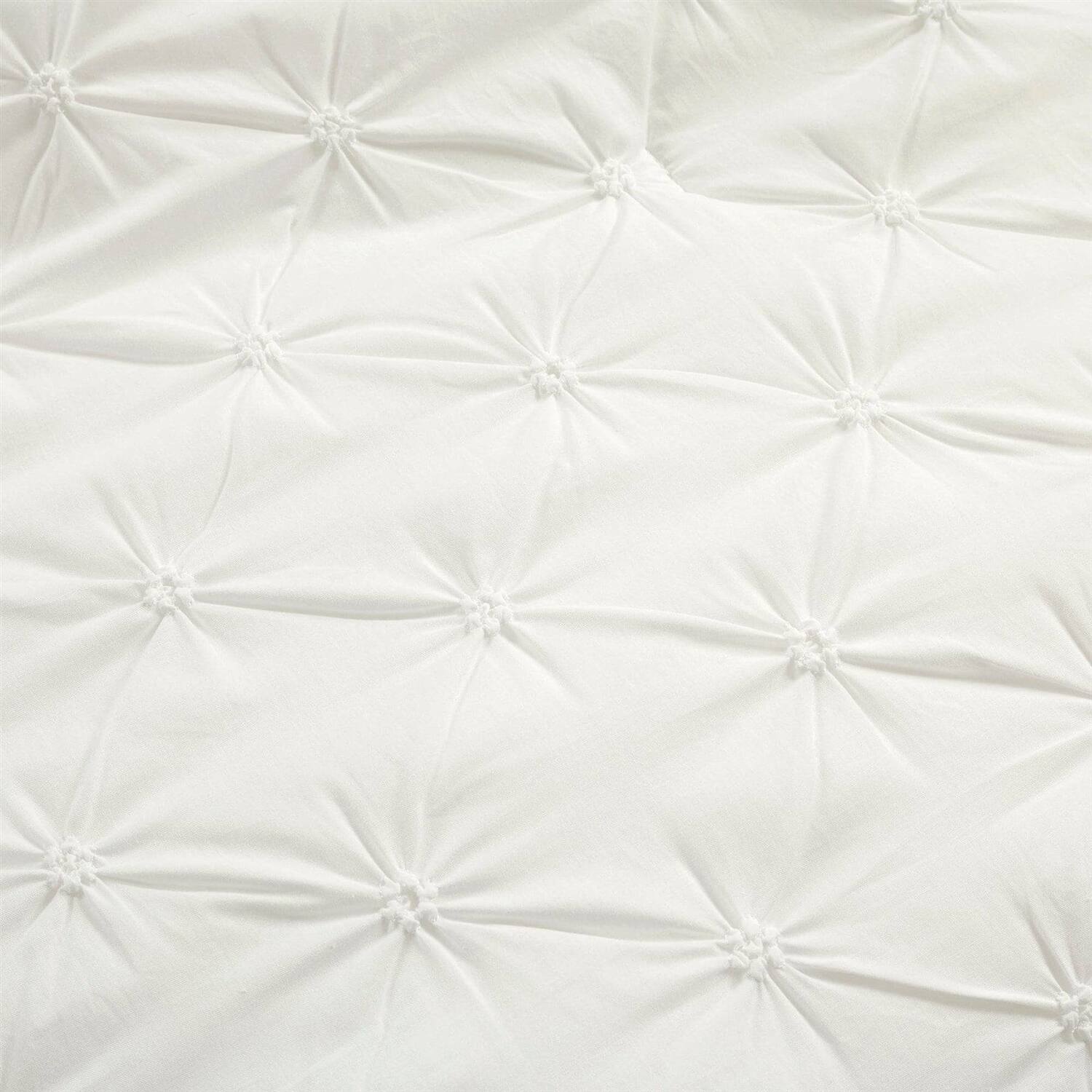 Left. Hivvago - King Size Soft Pleated Cotton 3 Piece Comforter Set White - White.