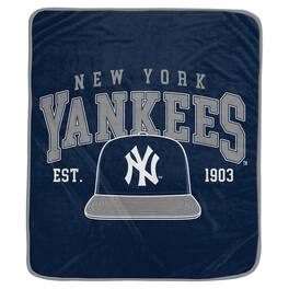 Pegasus - New York Yankees Vintage Arch Ultra Soft 50" x 60" Blanket - Multicolor