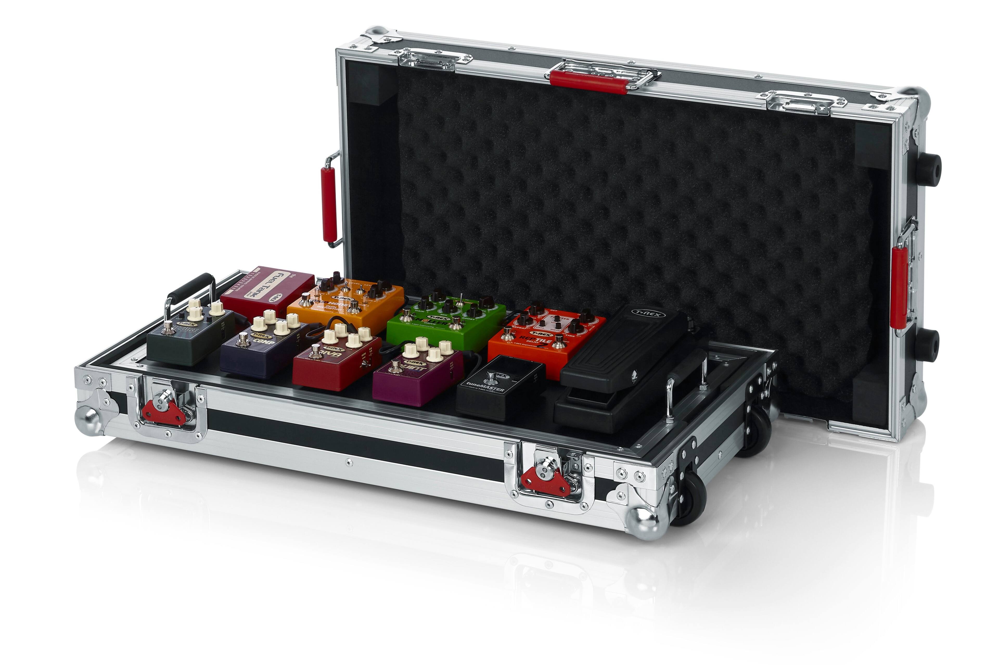 Alt View 17. Gator Cases - G-TOUR Pedal Board - Black.