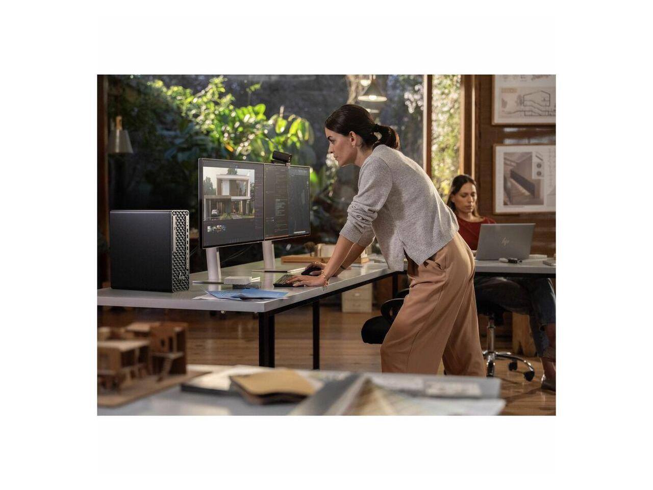 Alt View 2. HP - HP Z2 G1i Workstation - Intel Core Ultra 5 235 - 32 GB - 1 TB SSD - Black - Intel W880 - Windows 11 Pro - RTX A1000 8 GB - Black.