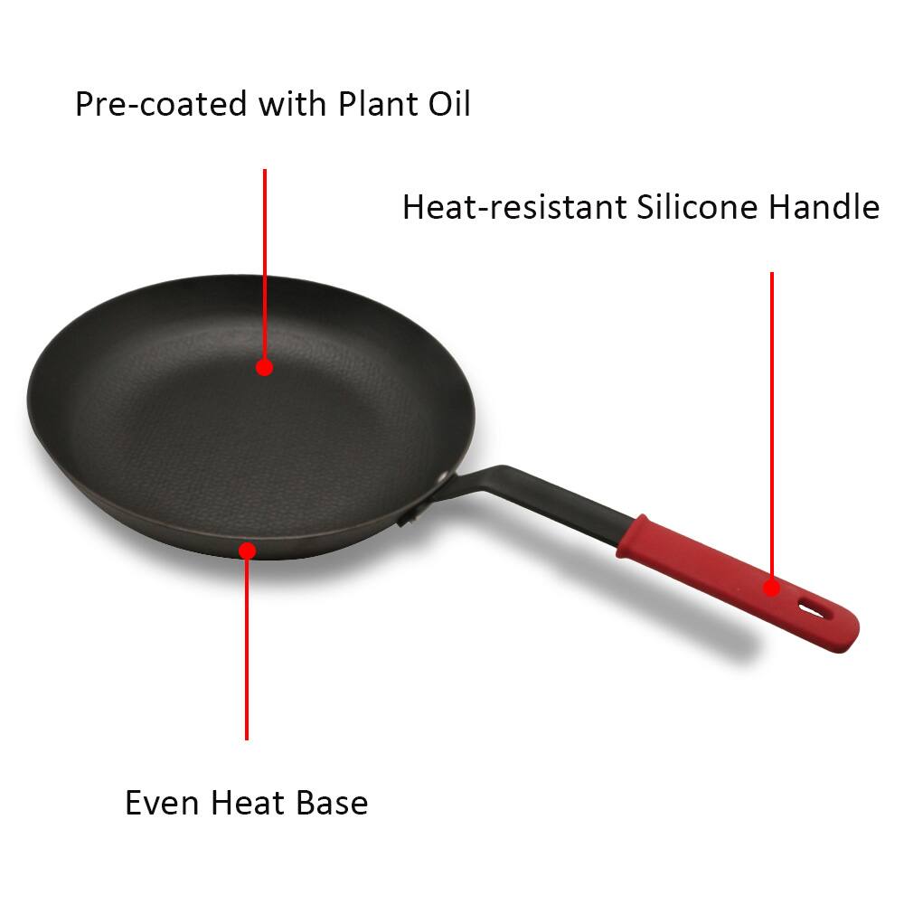 Pre-coated with Plant Oil  
Heat-resistant Silicone Handle  
Even Heat Base