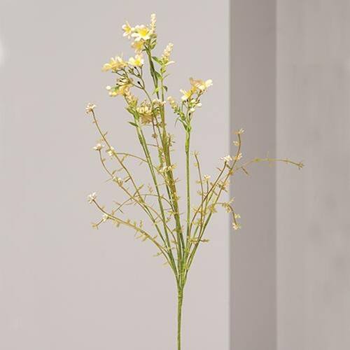 Angle. BreeBe - Wispy Spring Buds Spray Cream - Cream.