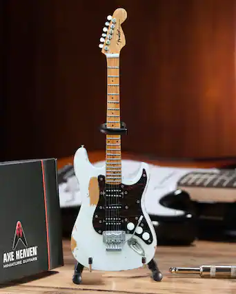 AXE HEAVEN
MINIATURE GUITARS