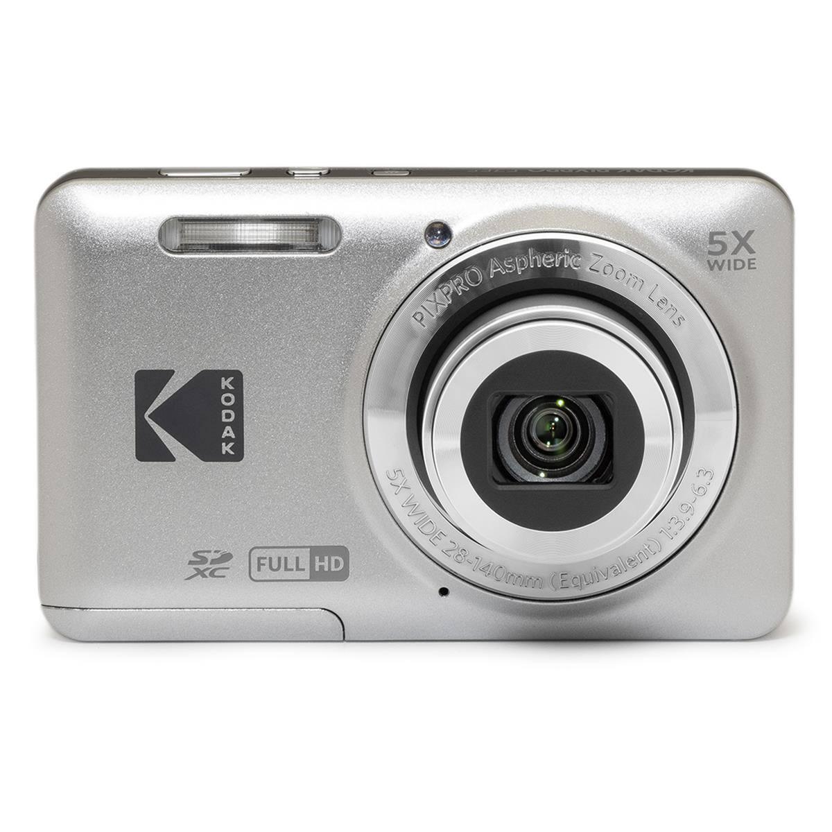 D FULL HD XC  
5X Aspheric Zoom WIDE PIXPRO Lens  
5X 7:3.9-6.3 WIDE 28-140mm (Equivalent)