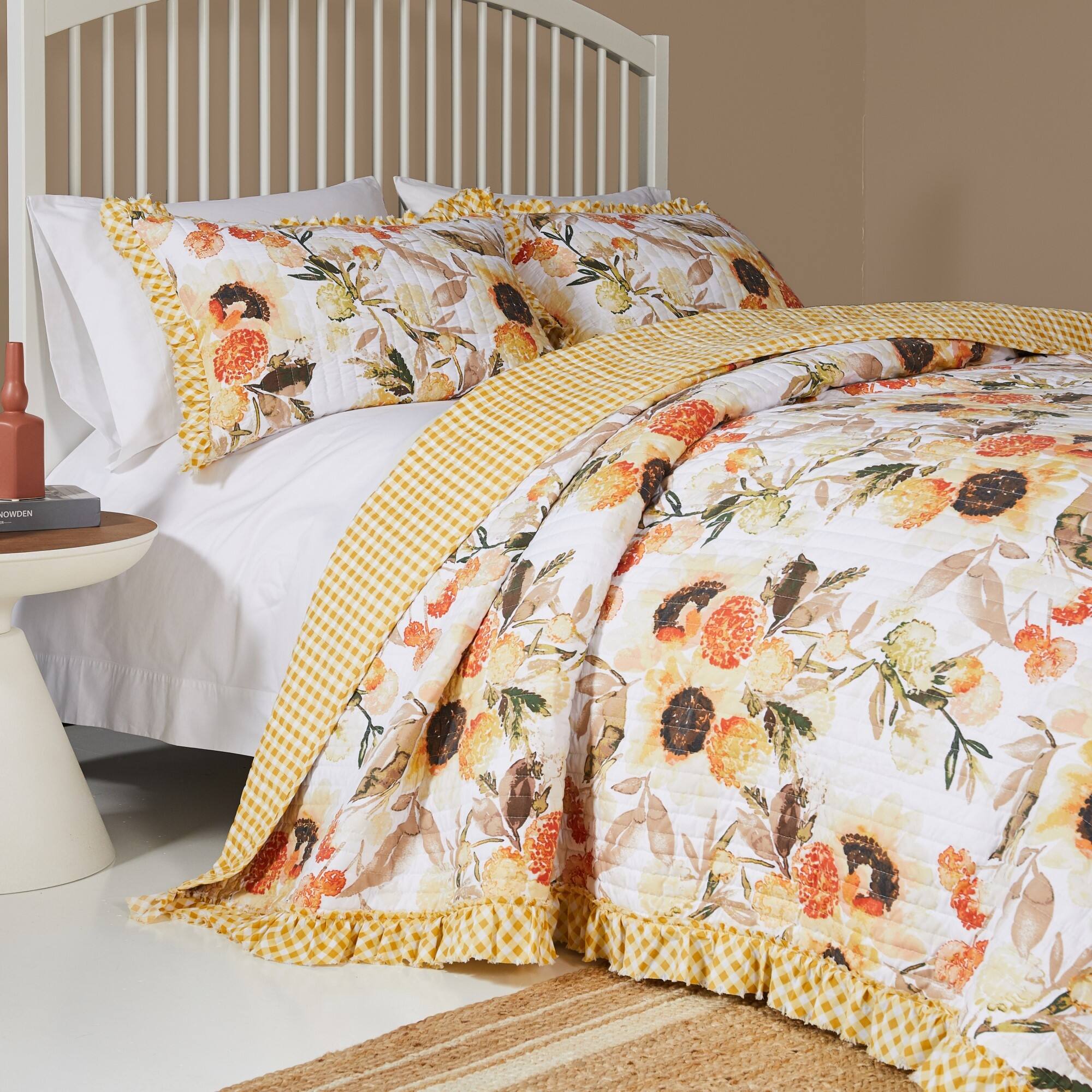 Alt View 1. Greenland Home Fashions - Greenland Home Somerset Ruffled Country Gingham Quilt Set, 3-Piece Full/Queen, Gold - Gold.